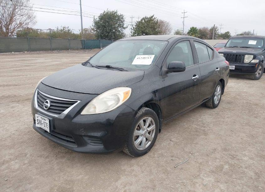 Photo 2 of 2014 Nissan Versa 1.6 SV (VIN 3N1CN7AP4EL804110)
