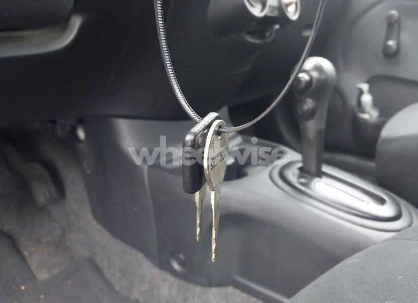 Photo 11 of 2014 Nissan Versa 1.6 S (VIN 3N1CN7AP4EL812157)