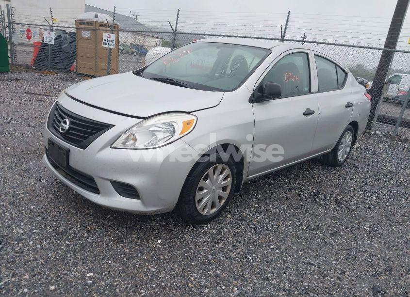 Photo 2 of 2014 Nissan Versa 1.6 S (VIN 3N1CN7AP4EL812157)