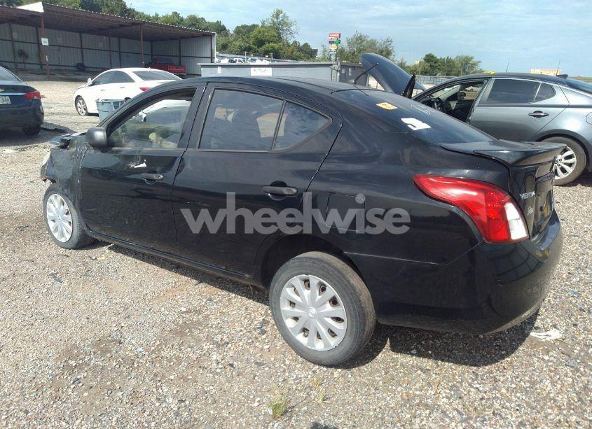 Photo 3 of 2014 Nissan Versa 1.6 S+ (VIN 3N1CN7AP4EL818069)