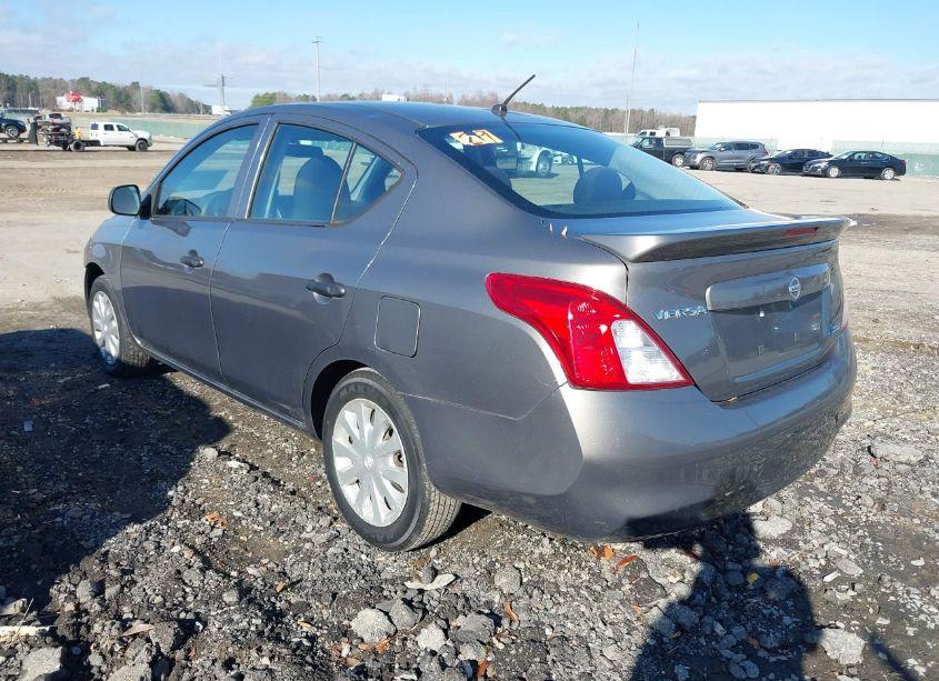 Photo 3 of 2014 Nissan Versa 1.6 S+ (VIN 3N1CN7AP4EL821716)