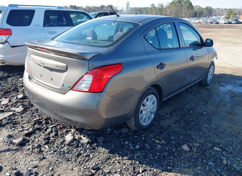 Photo 4 of 2014 Nissan Versa 1.6 S+ (VIN 3N1CN7AP4EL821716)