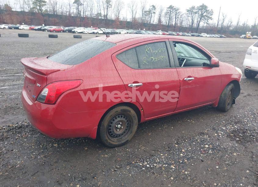 Photo 4 of 2014 Nissan Versa 1.6 SV (VIN 3N1CN7AP4EL822106)