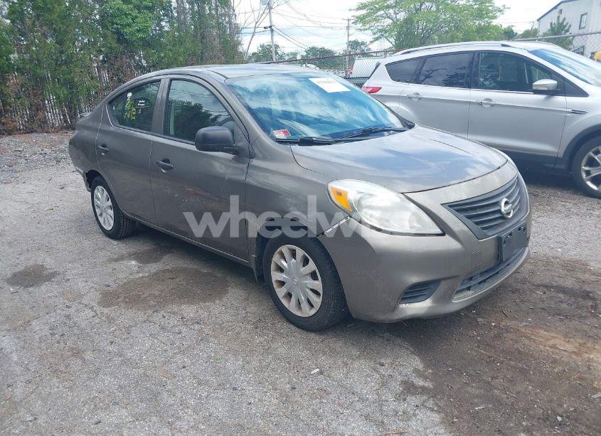 2014 Nissan Versa 1.6 S+ (VIN 3N1CN7AP4EL828438) main photo