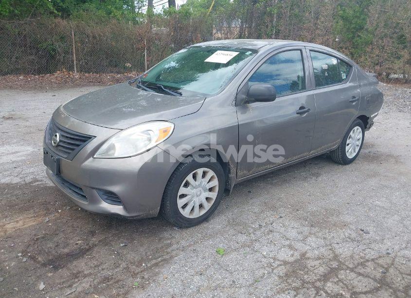 Photo 2 of 2014 Nissan Versa 1.6 S+ (VIN 3N1CN7AP4EL828438)
