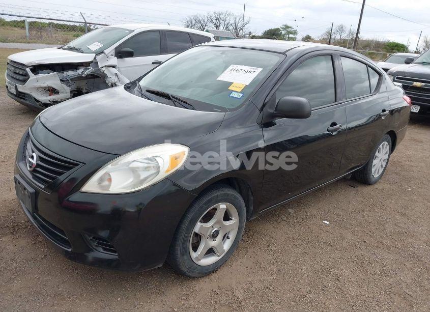 Photo 2 of 2014 Nissan Versa 1.6 S+ (VIN 3N1CN7AP4EL831484)