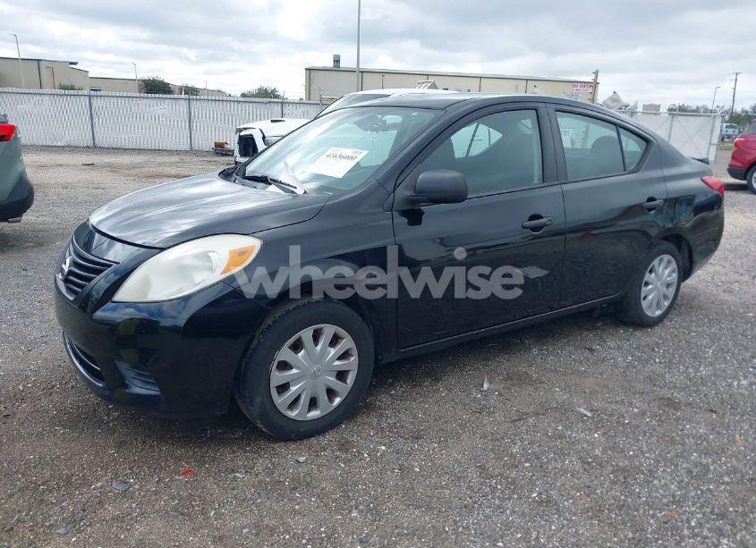 Photo 2 of 2014 Nissan Versa 1.6 S+ (VIN 3N1CN7AP4EL841397)