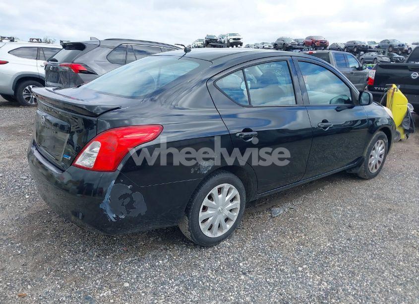 Photo 4 of 2014 Nissan Versa 1.6 S+ (VIN 3N1CN7AP4EL841397)
