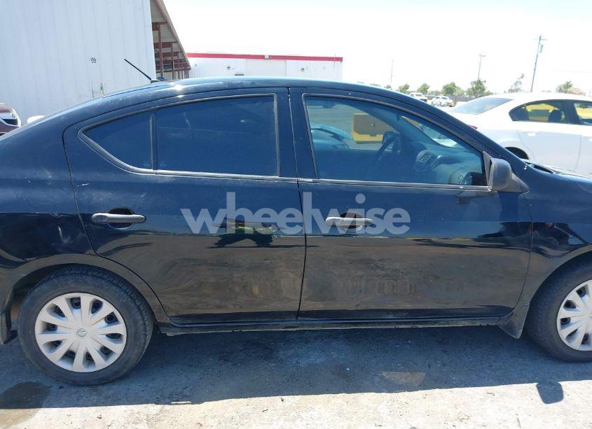 Photo 13 of 2014 Nissan Versa 1.6 S (VIN 3N1CN7AP4EL853078)