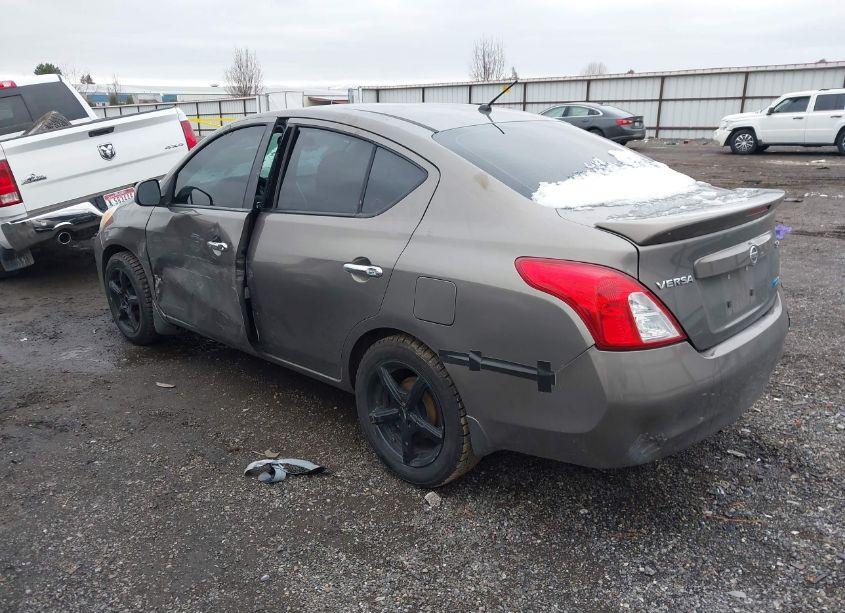 Photo 3 of 2014 Nissan Versa 1.6 S/1.6 S+/1.6 SL/1.6 SV (VIN 3N1CN7AP4EL874545)