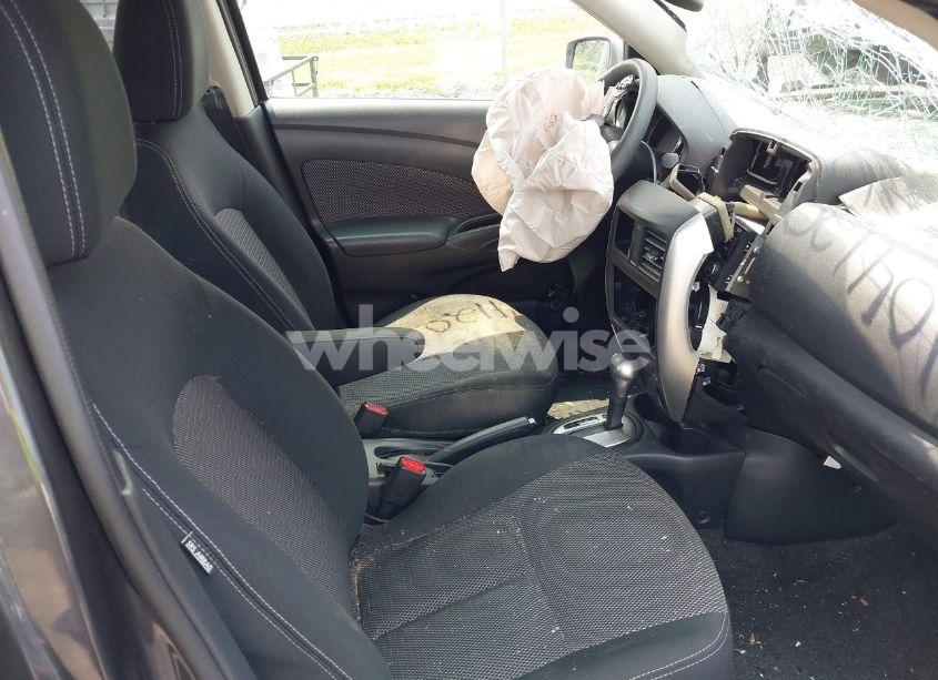 Photo 5 of 2015 Nissan Versa 1.6 SV (VIN 3N1CN7AP4FL803301)