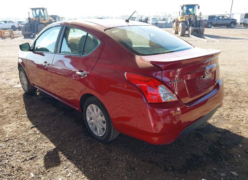 Photo 3 of 2015 Nissan Versa 1.6 S/1.6 S+/1.6 SL/1.6 SV (VIN 3N1CN7AP4FL803444)