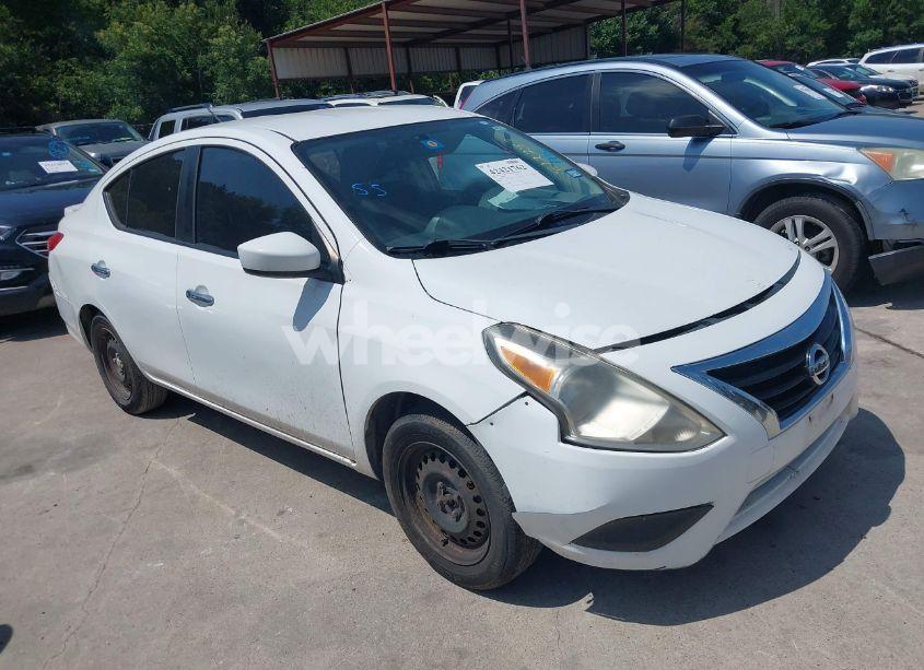 2015 Nissan Versa 1.6 S/1.6 S+/1.6 SL/1.6 SV (VIN 3N1CN7AP4FL812287) main photo