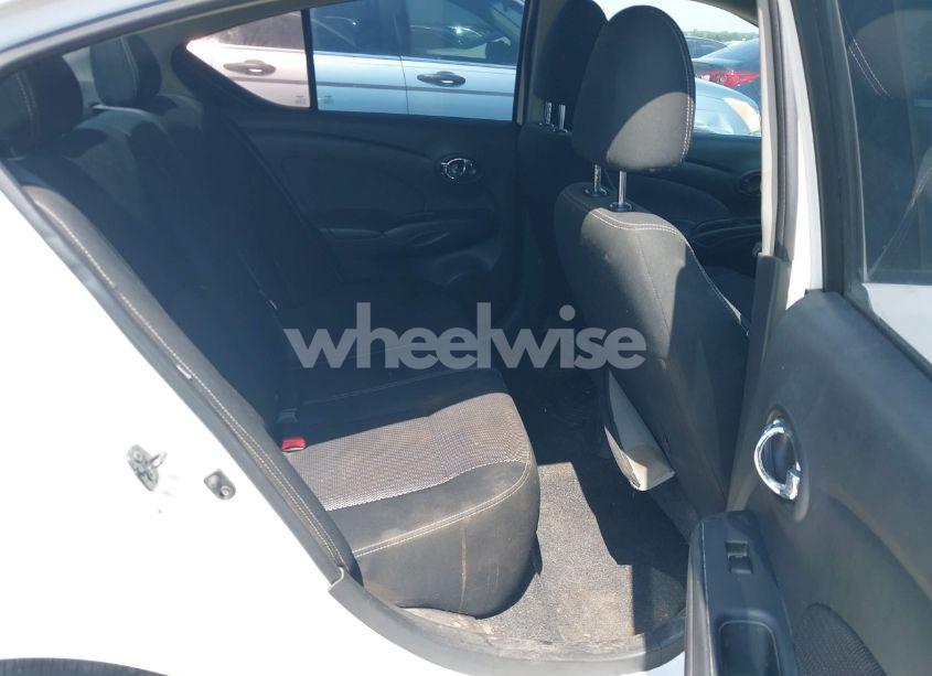 Photo 8 of 2015 Nissan Versa 1.6 S/1.6 S+/1.6 SL/1.6 SV (VIN 3N1CN7AP4FL812287)