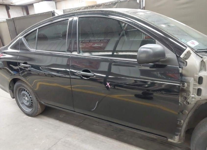 Photo 14 of 2015 Nissan Versa 1.6 S (VIN 3N1CN7AP4FL844334)