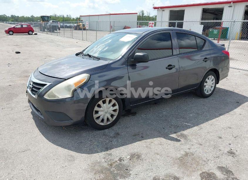 Photo 2 of 2015 Nissan Versa 1.6 S+ (VIN 3N1CN7AP4FL852899)