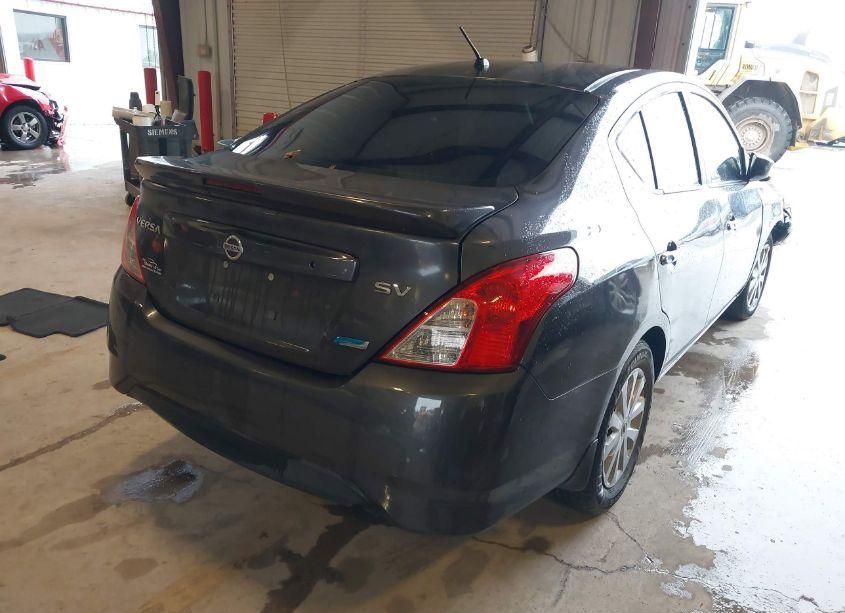 Photo 4 of 2015 Nissan Versa 1.6 SV (VIN 3N1CN7AP4FL867855)