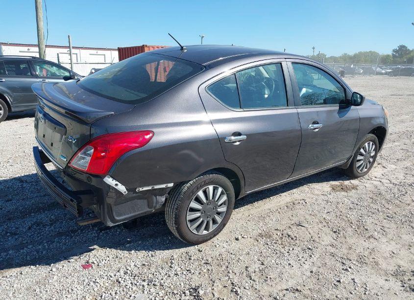 Photo 4 of 2015 Nissan Versa 1.6 SV (VIN 3N1CN7AP4FL895638)