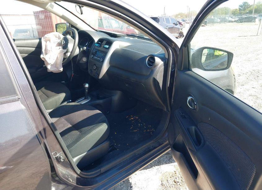 Photo 5 of 2015 Nissan Versa 1.6 SV (VIN 3N1CN7AP4FL895638)