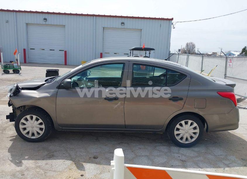 Photo 15 of 2015 Nissan Versa 1.6 S+ (VIN 3N1CN7AP4FL914897)