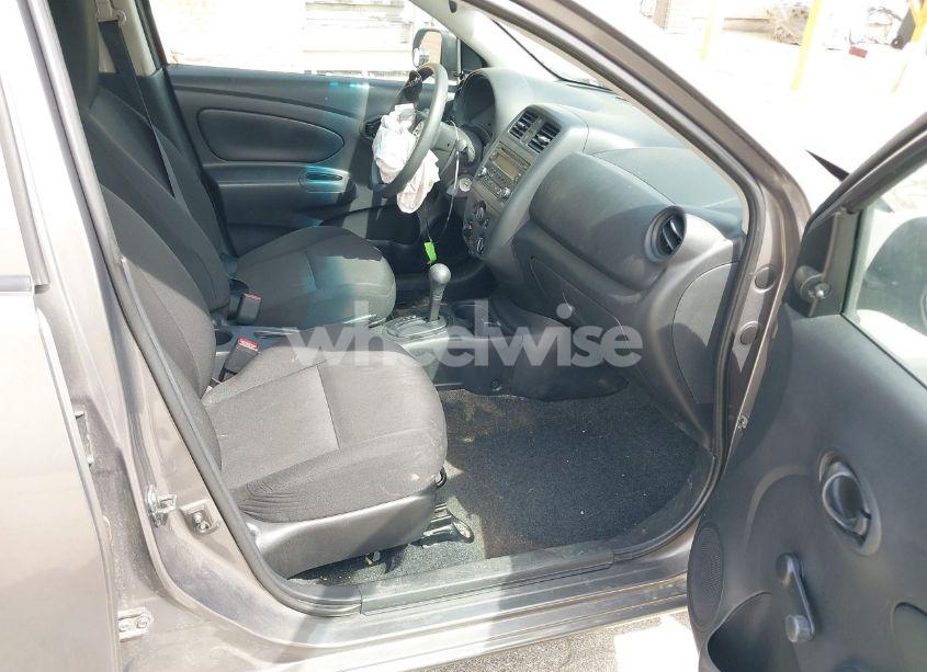 Photo 5 of 2015 Nissan Versa 1.6 S+ (VIN 3N1CN7AP4FL914897)