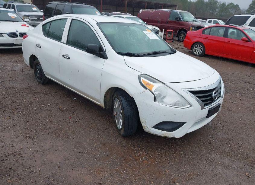 2015 Nissan Versa 1.6 S+ (VIN 3N1CN7AP4FL936592) main photo