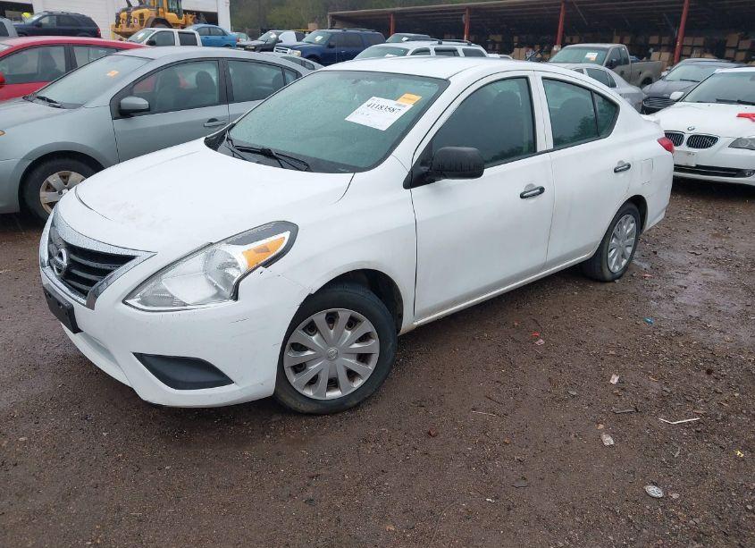 Photo 2 of 2015 Nissan Versa 1.6 S+ (VIN 3N1CN7AP4FL936592)