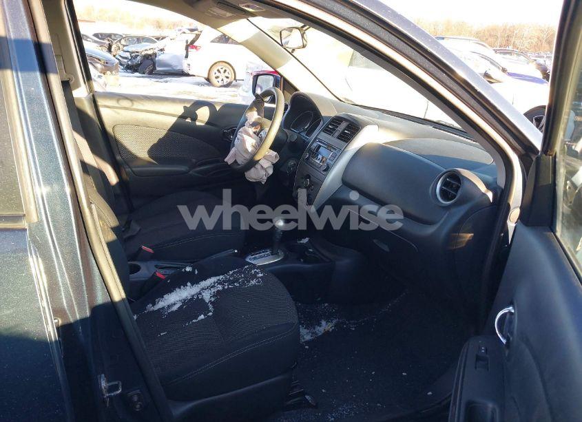 Photo 5 of 2015 Nissan Versa 1.6 SV (VIN 3N1CN7AP4FL941291)