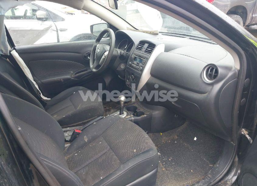 Photo 5 of 2016 Nissan Versa 1.6 S/1.6 S+/1.6 SL/1.6 SV (VIN 3N1CN7AP4GL831357)