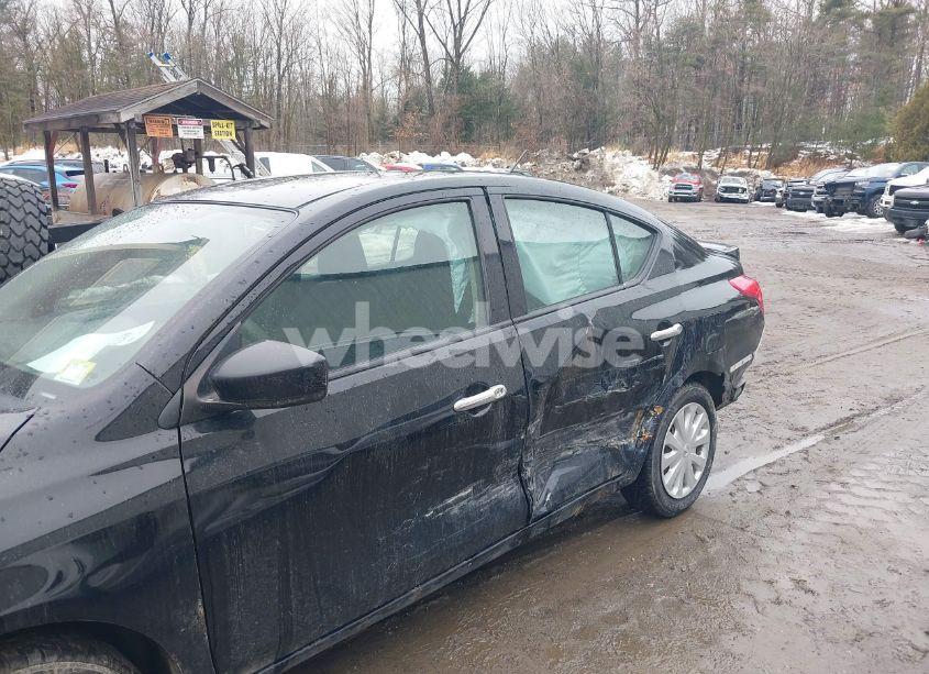 Photo 6 of 2016 Nissan Versa 1.6 S/1.6 S+/1.6 SL/1.6 SV (VIN 3N1CN7AP4GL831357)