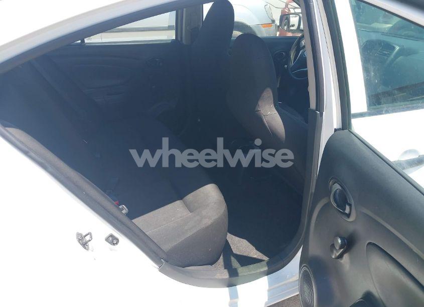 Photo 8 of 2016 Nissan Versa 1.6 S+ (VIN 3N1CN7AP4GL899822)