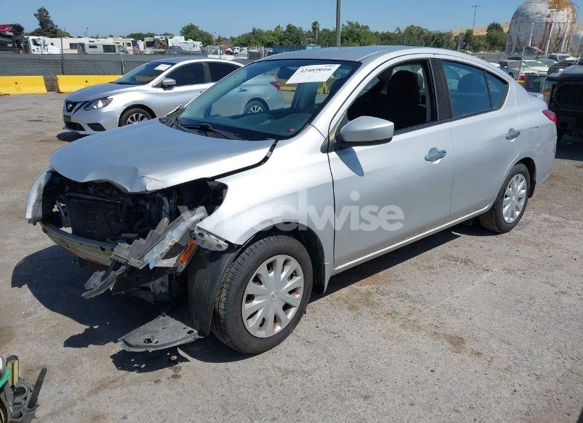 Photo 2 of 2016 Nissan Versa 1.6 SV (VIN 3N1CN7AP4GL917638)