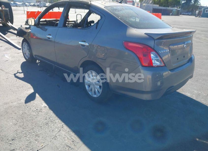 Photo 3 of 2017 Nissan Versa 1.6 SV (VIN 3N1CN7AP4HK439860)