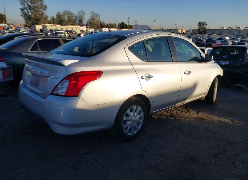 Photo 4 of 2017 Nissan Versa 1.6 SV (VIN 3N1CN7AP4HL804967)
