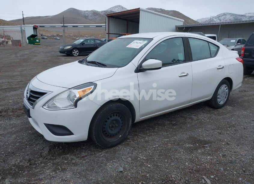Photo 2 of 2018 Nissan Versa 1.6 SV (VIN 3N1CN7AP4JK410056)