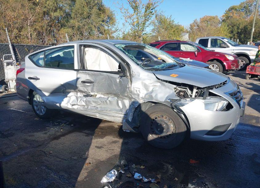 Photo 13 of 2018 Nissan Versa 1.6 S+ (VIN 3N1CN7AP4JL810676)