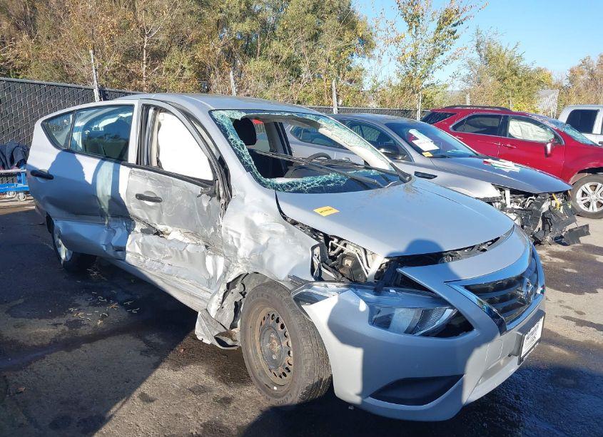 Photo 6 of 2018 Nissan Versa 1.6 S+ (VIN 3N1CN7AP4JL810676)