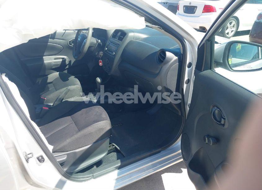 Photo 5 of 2018 Nissan Versa 1.6 S+ (VIN 3N1CN7AP4JL818034)