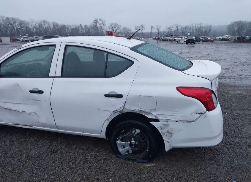 Photo 17 of 2018 Nissan Versa 1.6 S+ (VIN 3N1CN7AP4JL819748)