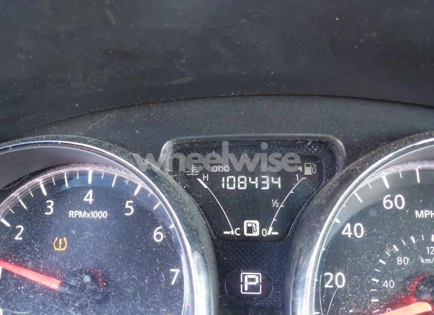 Photo 15 of 2018 Nissan Versa 1.6 SV (VIN 3N1CN7AP4JL833343)