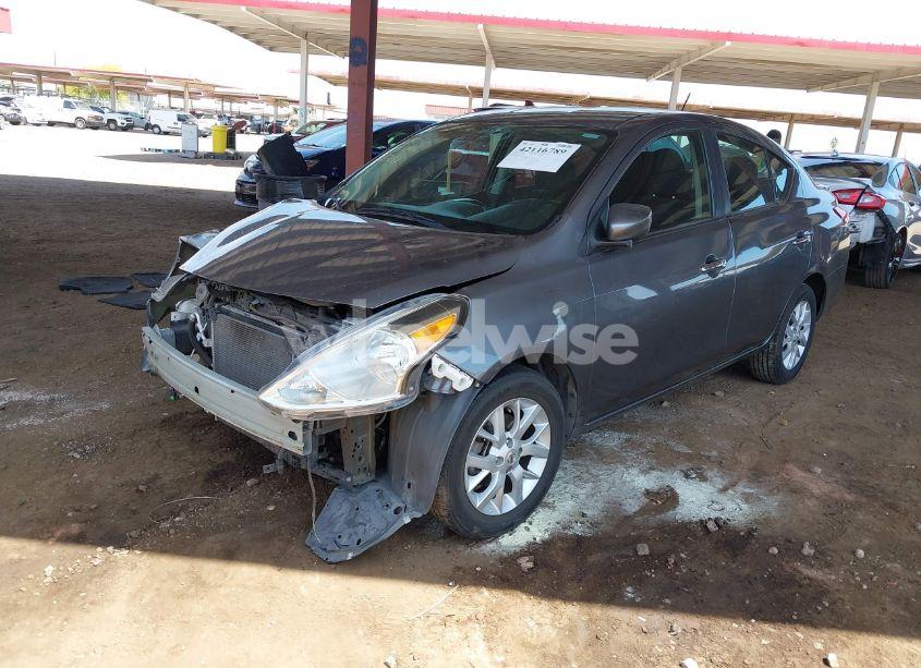 Photo 2 of 2018 Nissan Versa 1.6 SV (VIN 3N1CN7AP4JL835237)