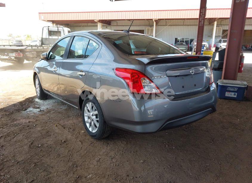 Photo 3 of 2018 Nissan Versa 1.6 SV (VIN 3N1CN7AP4JL835237)