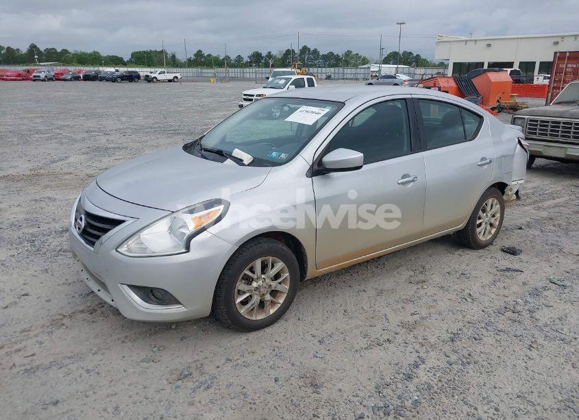 Photo 2 of 2018 Nissan Versa 1.6 SV (VIN 3N1CN7AP4JL844956)