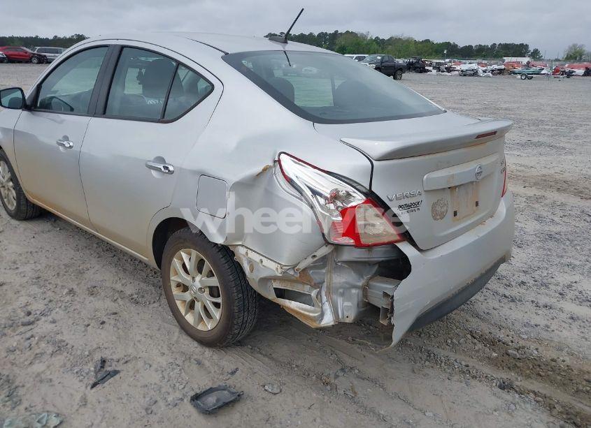 Photo 6 of 2018 Nissan Versa 1.6 SV (VIN 3N1CN7AP4JL844956)
