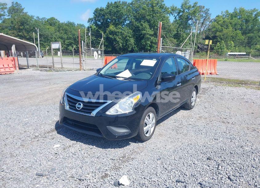 Photo 2 of 2018 Nissan Versa 1.6 SV (VIN 3N1CN7AP4JL859019)