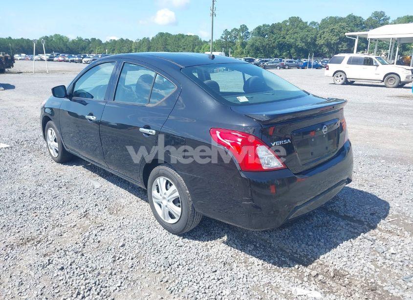 Photo 3 of 2018 Nissan Versa 1.6 SV (VIN 3N1CN7AP4JL859019)