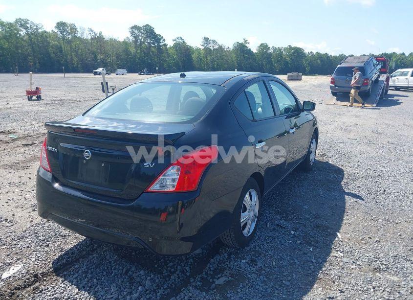 Photo 4 of 2018 Nissan Versa 1.6 SV (VIN 3N1CN7AP4JL859019)