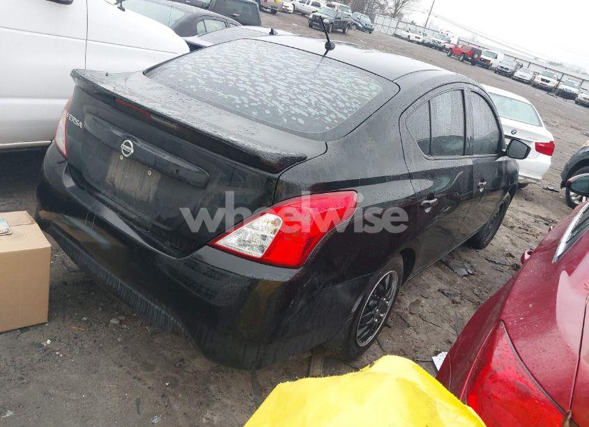 Photo 4 of 2018 Nissan Versa 1.6 S+ (VIN 3N1CN7AP4JL870585)