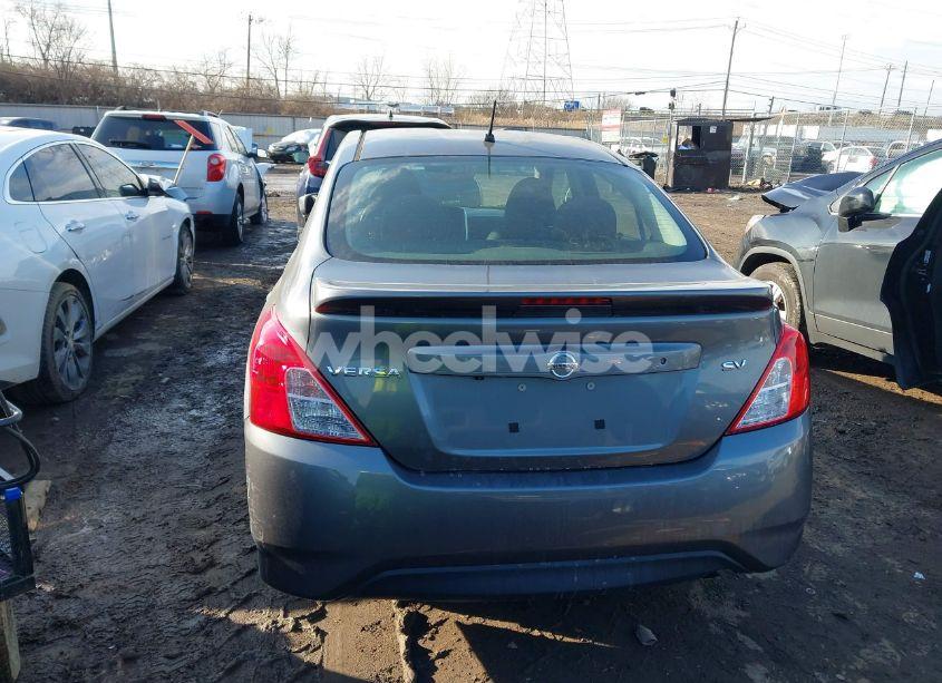 Photo 16 of 2018 Nissan Versa 1.6 SV (VIN 3N1CN7AP4JL881599)