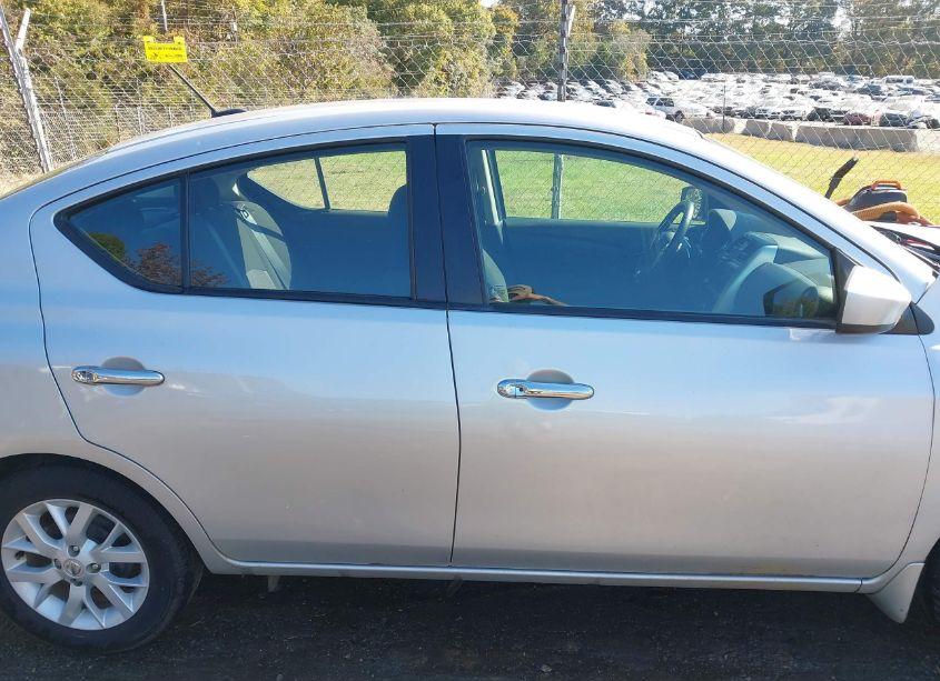Photo 13 of 2019 Nissan Versa 1.6 SV (VIN 3N1CN7AP4KL837801)